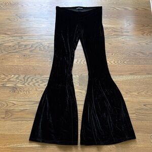 Brandy Melville Black Velvet Flared Pants 🍧